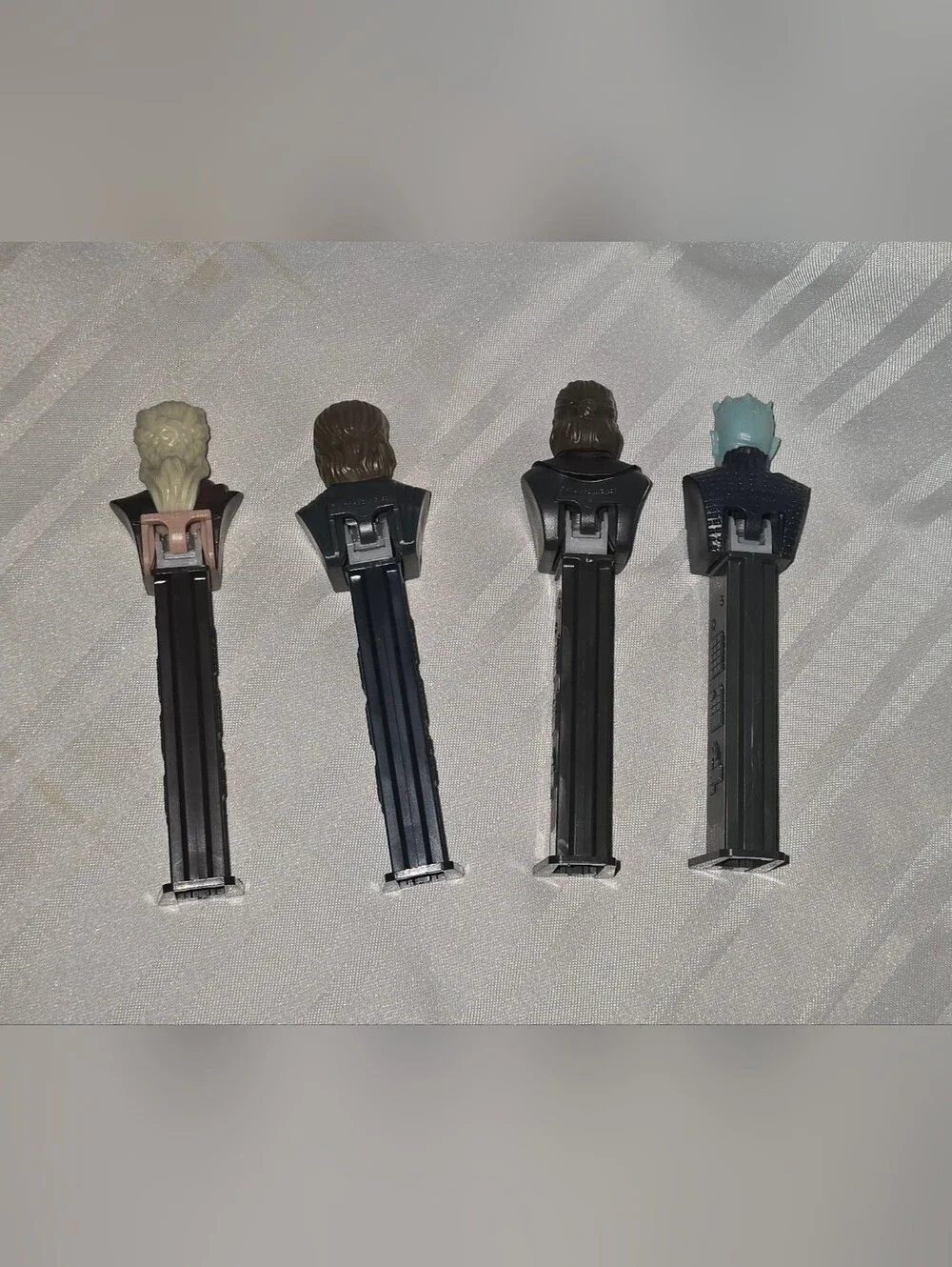 Game of Thrones PEZ Collectible Tin + Four Dispensers No Candy Open Box
